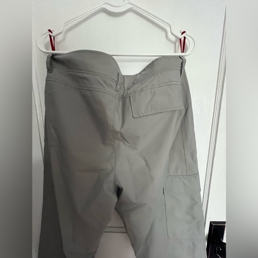 PRADA gor tex nylon cargo pants (authentic) - Picture 15 of 17